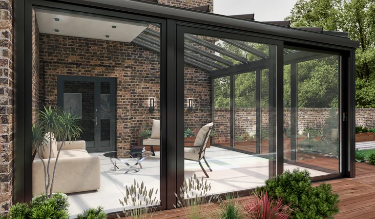 Outdoor-Living mit lichtdurchfluteten Raumgefühl